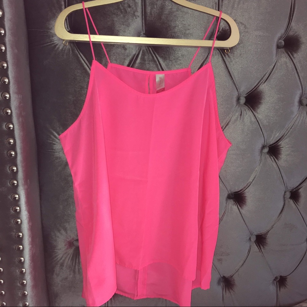 NWOT No Boundaries Tank Top